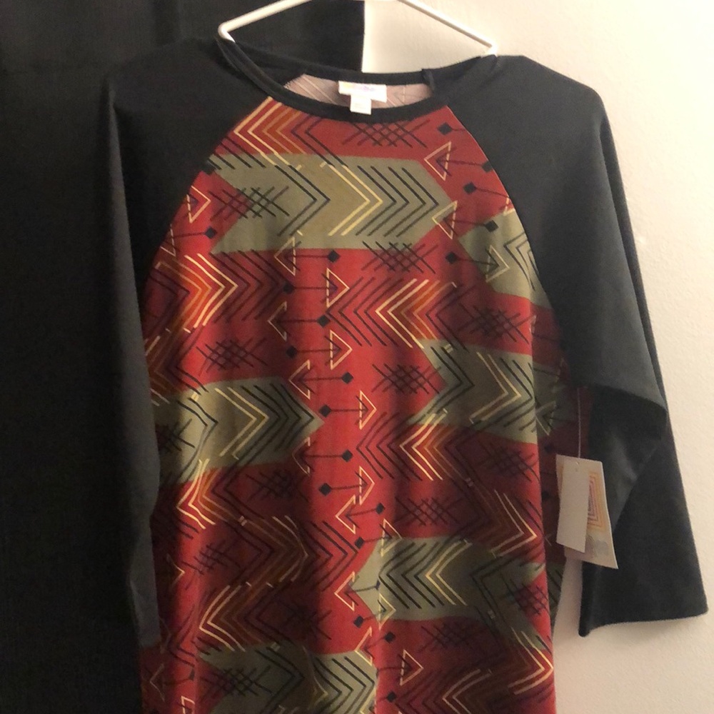 Lularoe Randy - S with arrows - 3/4 sleeves